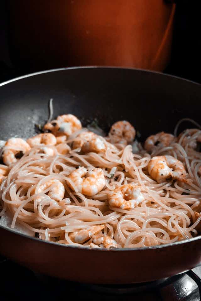 Recipe image for creamy garlic shrimp pasta